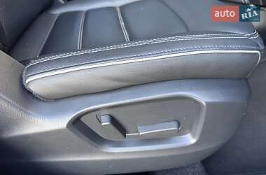 Внедорожник / Кроссовер Mazda CX-5 2023 в 