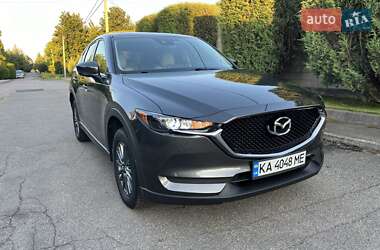 Внедорожник / Кроссовер Mazda CX-5 2017 в 