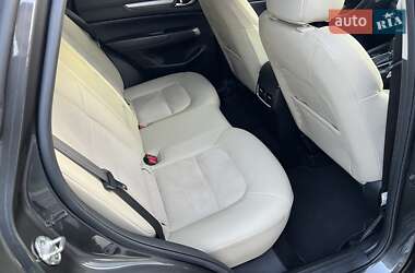 Внедорожник / Кроссовер Mazda CX-5 2017 в 