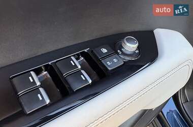 Внедорожник / Кроссовер Mazda CX-5 2024 в 