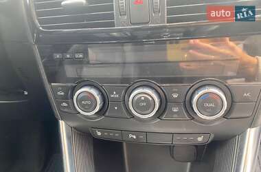 Позашляховик / Кросовер Mazda CX-5 2014 в 