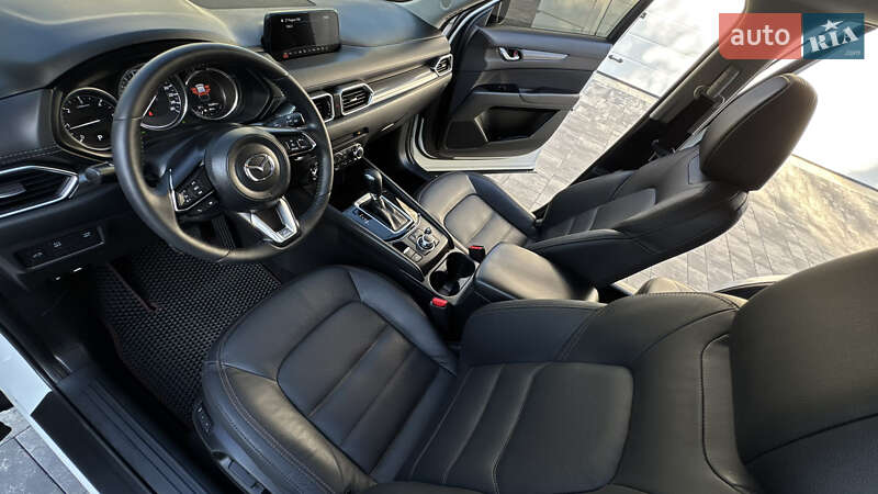 Позашляховик / Кросовер Mazda CX-5 2017 в Івано-Франківську