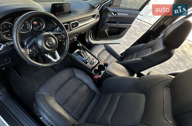 Позашляховик / Кросовер Mazda CX-5 2017 в 