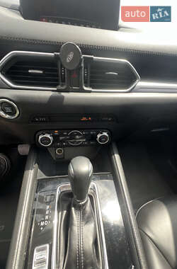 Внедорожник / Кроссовер Mazda CX-5 2018 в 