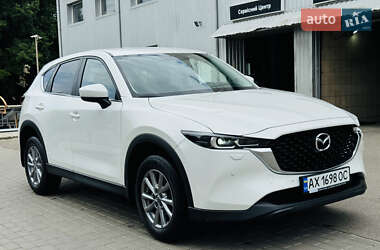 Внедорожник / Кроссовер Mazda CX-5 2023 в 