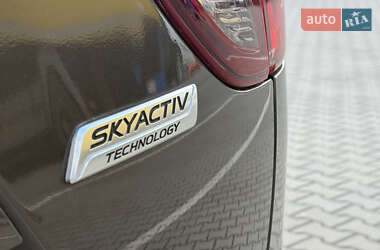 Внедорожник / Кроссовер Mazda CX-5 2016 в 