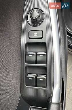Внедорожник / Кроссовер Mazda CX-5 2014 в 