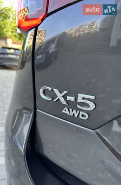 Позашляховик / Кросовер Mazda CX-5 2023 в 