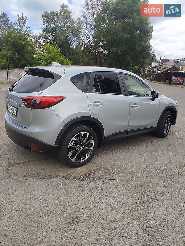 Внедорожник / Кроссовер Mazda CX-5 2016 в Сторожинце