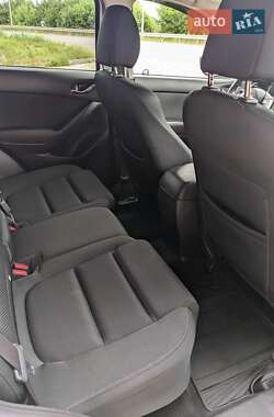 Внедорожник / Кроссовер Mazda CX-5 2016 в 
