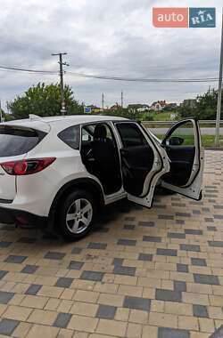 Внедорожник / Кроссовер Mazda CX-5 2016 в 
