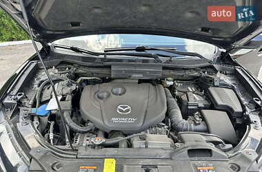 Внедорожник / Кроссовер Mazda CX-5 2015 в 
