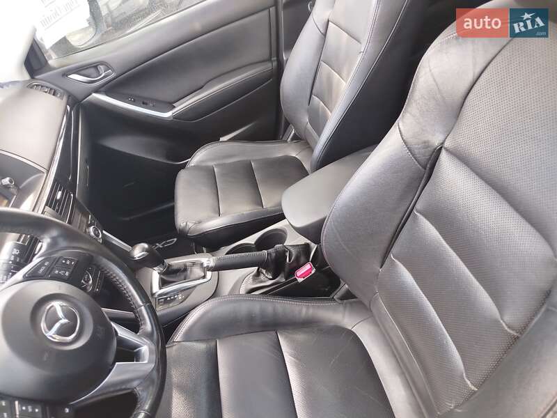 Внедорожник / Кроссовер Mazda CX-5 2016 в Ровно