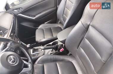 Позашляховик / Кросовер Mazda CX-5 2016 в 