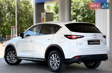 Внедорожник / Кроссовер Mazda CX-5 2023 в 