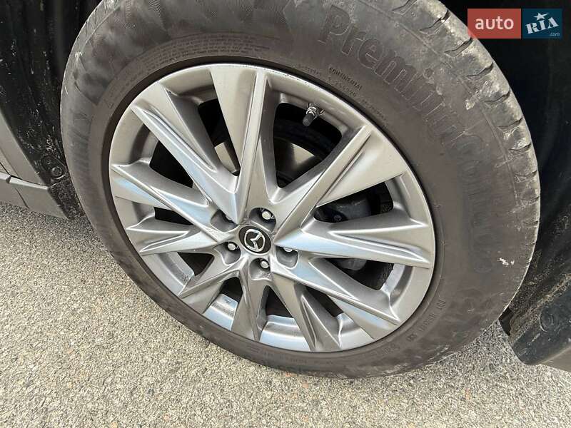 Внедорожник / Кроссовер Mazda CX-5 2019 в Киеве