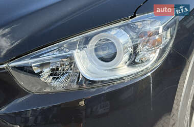 Внедорожник / Кроссовер Mazda CX-5 2012 в 