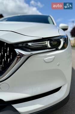 Внедорожник / Кроссовер Mazda CX-5 2017 в 