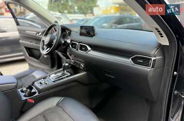 Внедорожник / Кроссовер Mazda CX-5 2018 в 