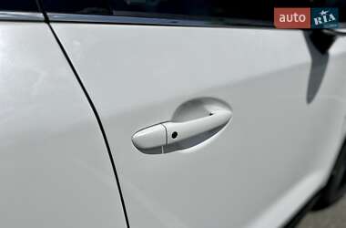 Внедорожник / Кроссовер Mazda CX-5 2023 в 