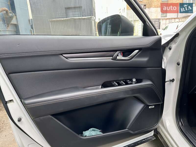 Внедорожник / Кроссовер Mazda CX-5 2023 в Киеве