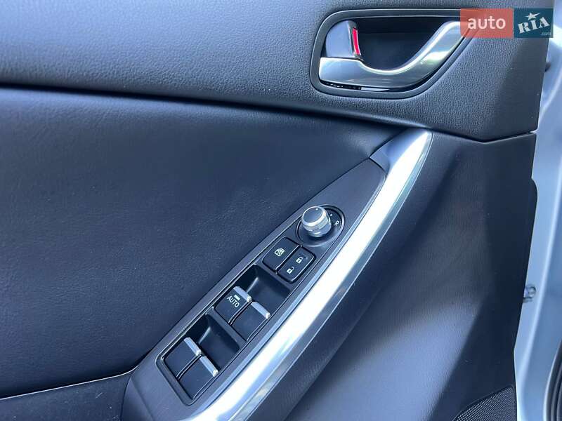 Внедорожник / Кроссовер Mazda CX-5 2016 в Хмельницком