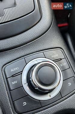 Позашляховик / Кросовер Mazda CX-5 2013 в 