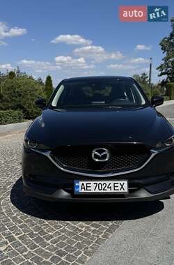 Внедорожник / Кроссовер Mazda CX-5 2017 в 