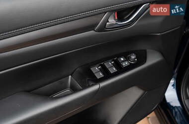 Позашляховик / Кросовер Mazda CX-5 2023 в 