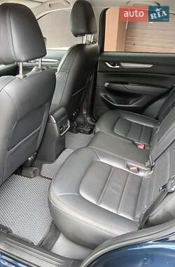 Внедорожник / Кроссовер Mazda CX-5 2023 в 
