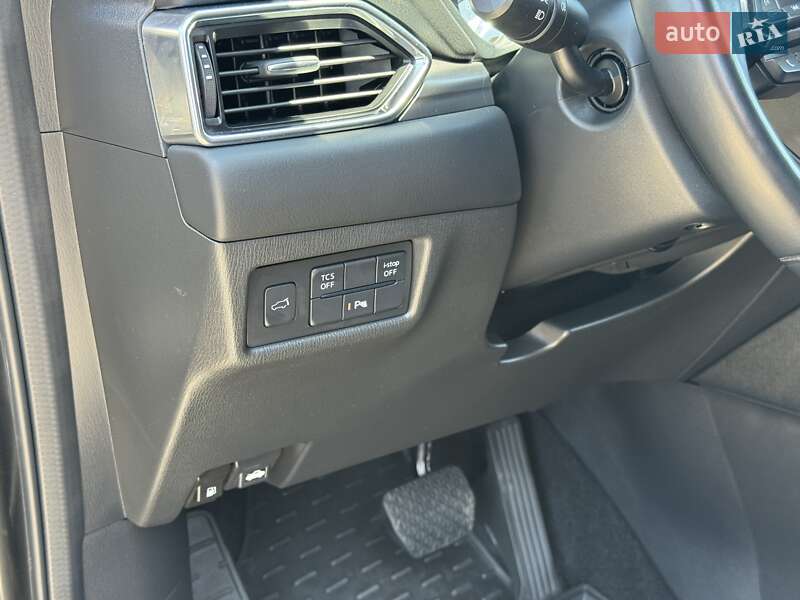 Внедорожник / Кроссовер Mazda CX-5 2020 в Черновцах