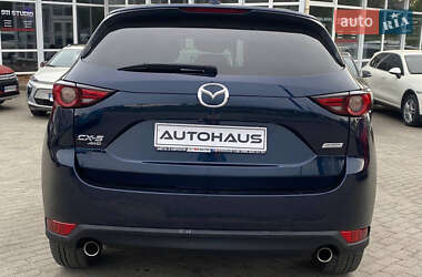 Позашляховик / Кросовер Mazda CX-5 2018 в 
