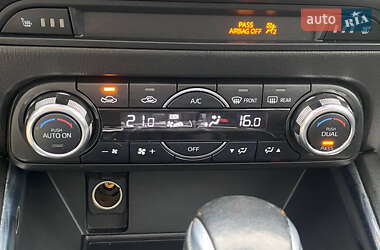 Позашляховик / Кросовер Mazda CX-5 2018 в 