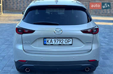 Позашляховик / Кросовер Mazda CX-5 2024 в 