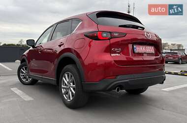 Внедорожник / Кроссовер Mazda CX-5 2023 в 