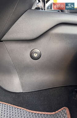 Внедорожник / Кроссовер Mazda CX-5 2020 в 