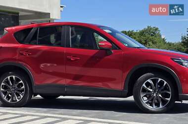Позашляховик / Кросовер Mazda CX-5 2015 в 