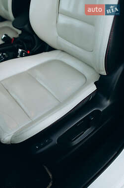 Позашляховик / Кросовер Mazda CX-5 2013 в 