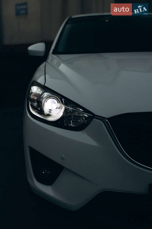 Внедорожник / Кроссовер Mazda CX-5 2013 в Новой Ушице