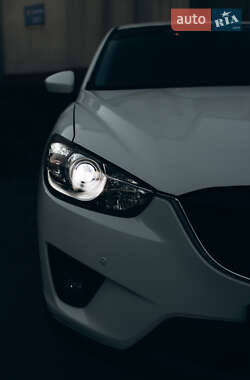 Позашляховик / Кросовер Mazda CX-5 2013 в 