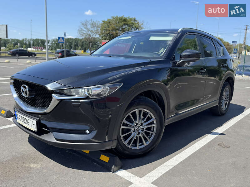 Внедорожник / Кроссовер Mazda CX-5 2018 в 