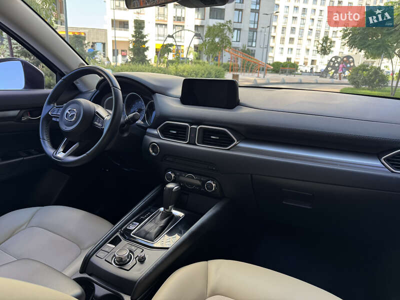 Позашляховик / Кросовер Mazda CX-5 2017 в Києві