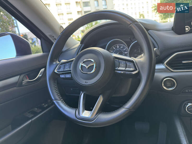 Позашляховик / Кросовер Mazda CX-5 2017 в Києві