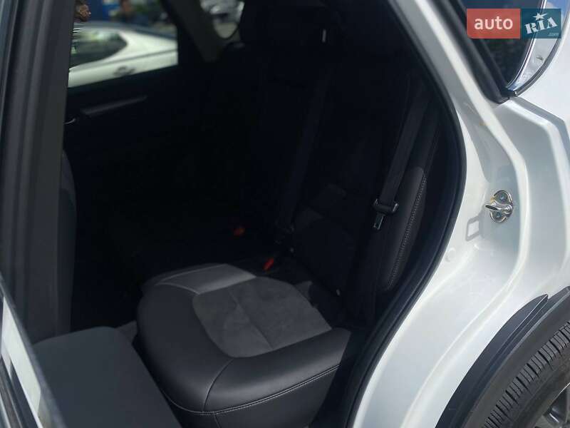 Позашляховик / Кросовер Mazda CX-5 2019 в Києві