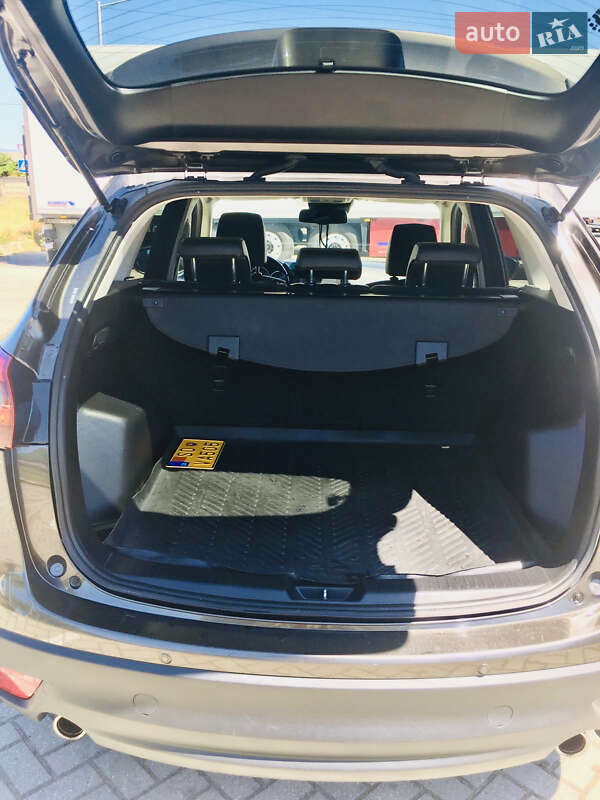 Внедорожник / Кроссовер Mazda CX-5 2016 в Мукачево