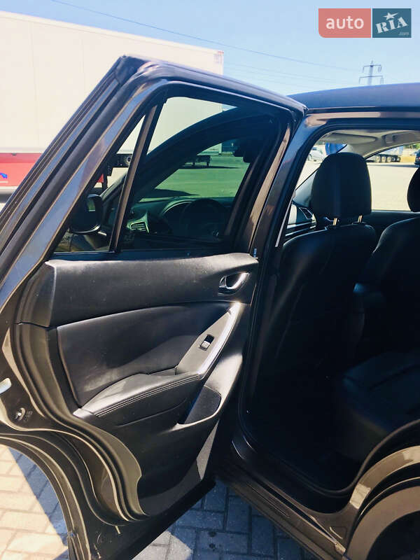 Внедорожник / Кроссовер Mazda CX-5 2016 в Мукачево