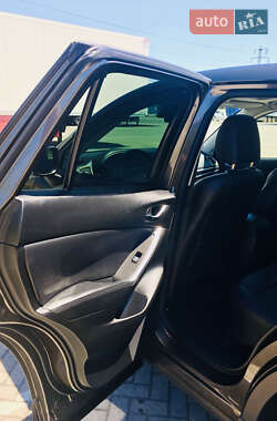 Внедорожник / Кроссовер Mazda CX-5 2016 в 