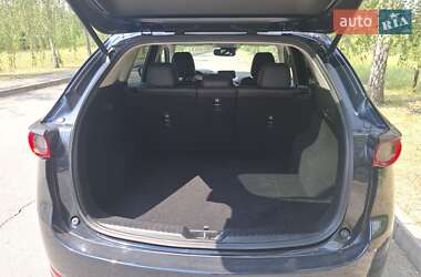 Позашляховик / Кросовер Mazda CX-5 2017 в 
