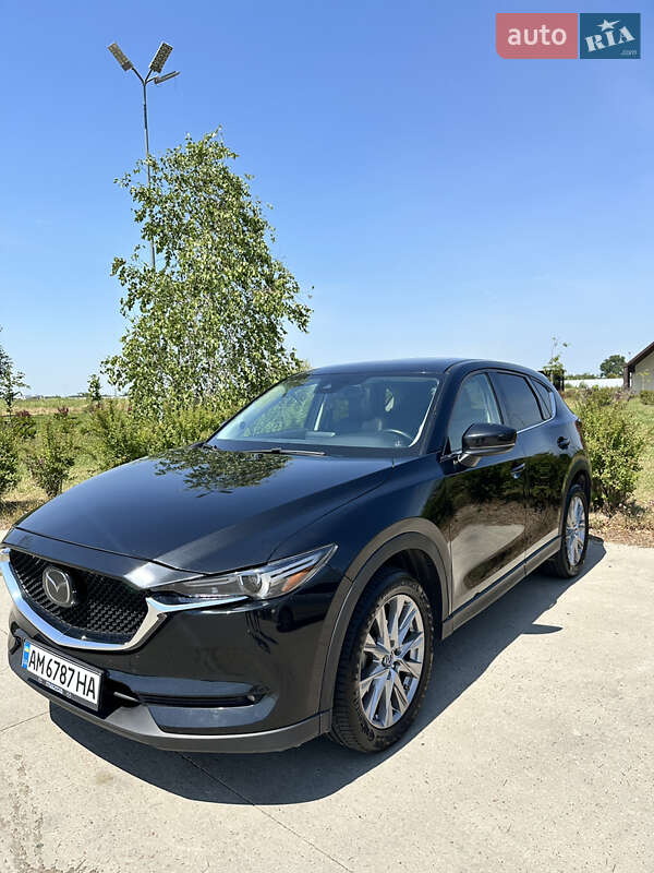 Внедорожник / Кроссовер Mazda CX-5 2019 в 