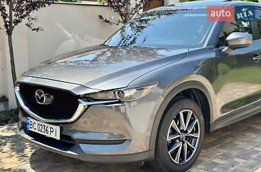 Внедорожник / Кроссовер Mazda CX-5 2017 в 